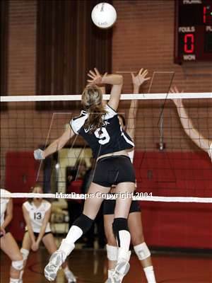 Thumbnail 3 in Granada @ Carondelet (Sec. Playoff) photogallery.