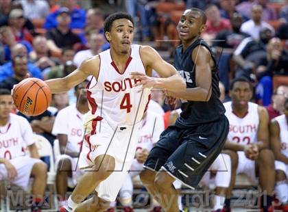 Thumbnail 2 in South Grand Prairie vs. Steele (UIL 5A Semifinal) photogallery.