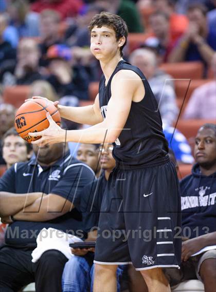 Thumbnail 3 in South Grand Prairie vs. Steele (UIL 5A Semifinal) photogallery.