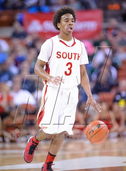 Thumbnail 3 in South Grand Prairie vs. Steele (UIL 5A Semifinal) photogallery.