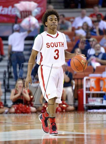 Thumbnail 3 in South Grand Prairie vs. Steele (UIL 5A Semifinal) photogallery.