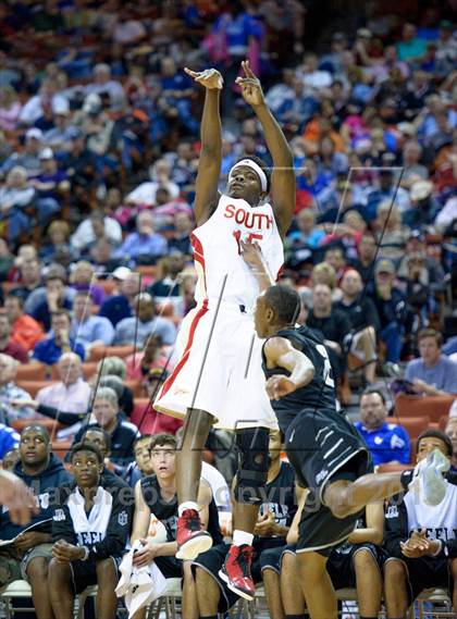 Thumbnail 2 in South Grand Prairie vs. Steele (UIL 5A Semifinal) photogallery.