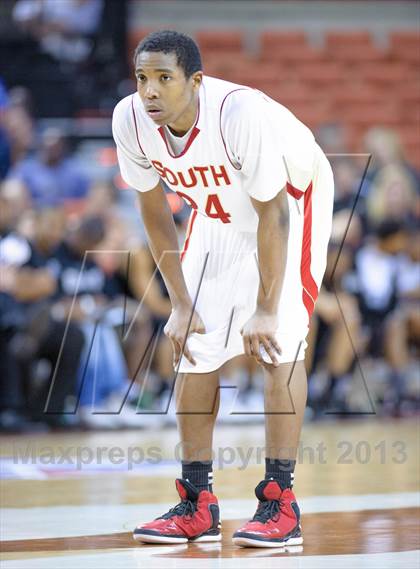 Thumbnail 1 in South Grand Prairie vs. Steele (UIL 5A Semifinal) photogallery.