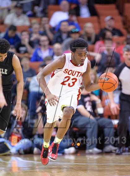 Thumbnail 1 in South Grand Prairie vs. Steele (UIL 5A Semifinal) photogallery.