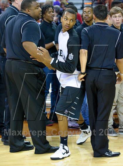 Thumbnail 1 in South Grand Prairie vs. Steele (UIL 5A Semifinal) photogallery.