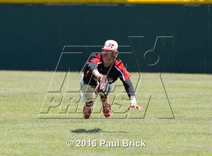 Thumbnail 3 in Lake Travis vs. Stony Point (Bi-District 6A 2nd Round) photogallery.