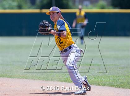 Thumbnail 3 in Lake Travis vs. Stony Point (Bi-District 6A 2nd Round) photogallery.