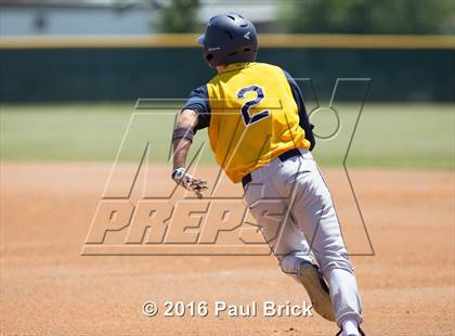 Thumbnail 1 in Lake Travis vs. Stony Point (Bi-District 6A 2nd Round) photogallery.