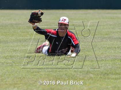 Thumbnail 3 in Lake Travis vs. Stony Point (Bi-District 6A 2nd Round) photogallery.