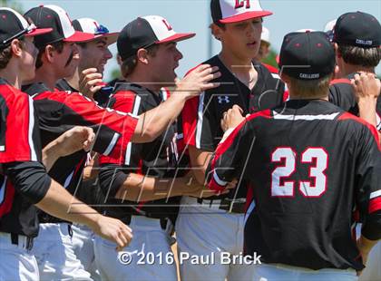 Thumbnail 2 in Lake Travis vs. Stony Point (Bi-District 6A 2nd Round) photogallery.