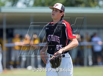 Thumbnail 3 in Lake Travis vs. Stony Point (Bi-District 6A 2nd Round) photogallery.