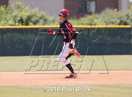 Thumbnail 2 in Lake Travis vs. Stony Point (Bi-District 6A 2nd Round) photogallery.