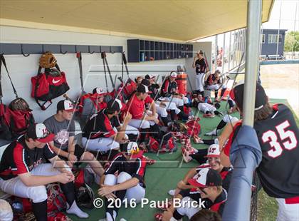 Thumbnail 3 in Lake Travis vs. Stony Point (Bi-District 6A 2nd Round) photogallery.