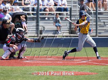 Thumbnail 2 in Lake Travis vs. Stony Point (Bi-District 6A 2nd Round) photogallery.