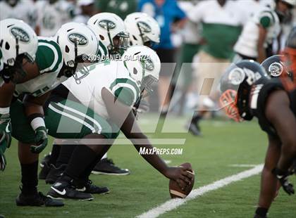Thumbnail 3 in Carol City vs Central photogallery.