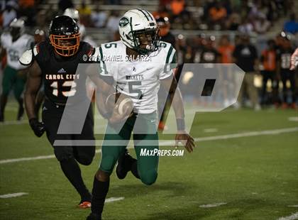 Thumbnail 2 in Carol City vs Central photogallery.