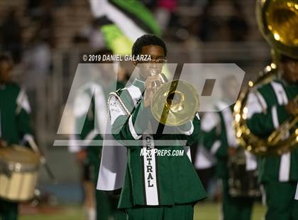 Thumbnail 3 in Carol City vs Central photogallery.