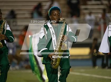 Thumbnail 2 in Carol City vs Central photogallery.