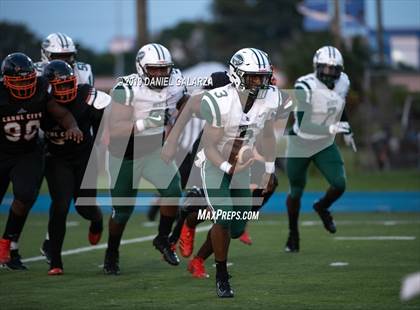 Thumbnail 1 in Carol City vs Central photogallery.
