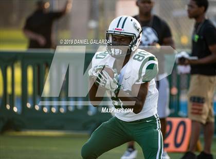 Thumbnail 3 in Carol City vs Central photogallery.