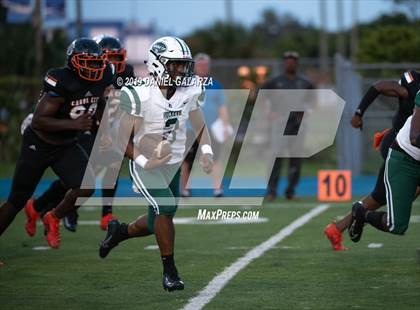 Thumbnail 2 in Carol City vs Central photogallery.