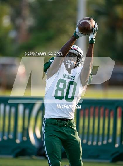 Thumbnail 1 in Carol City vs Central photogallery.