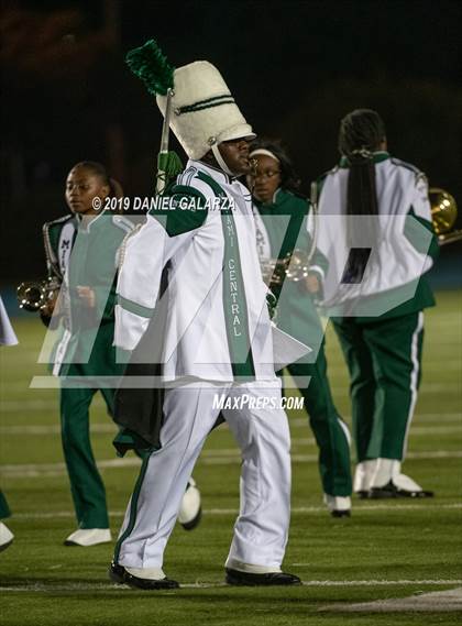 Thumbnail 2 in Carol City vs Central photogallery.