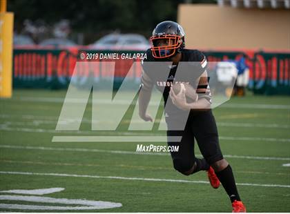 Thumbnail 1 in Carol City vs Central photogallery.