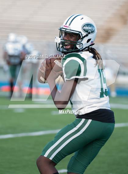 Thumbnail 1 in Carol City vs Central photogallery.