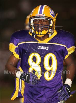 Thumbnail 2 in Lynwood vs. Dominguez photogallery.