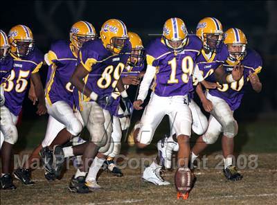 Thumbnail 3 in Lynwood vs. Dominguez photogallery.