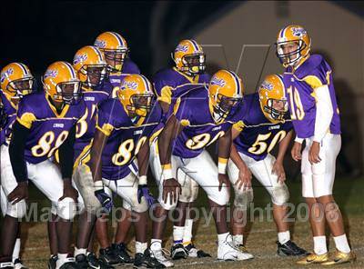 Thumbnail 2 in Lynwood vs. Dominguez photogallery.