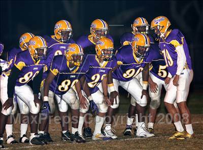 Thumbnail 2 in Lynwood vs. Dominguez photogallery.