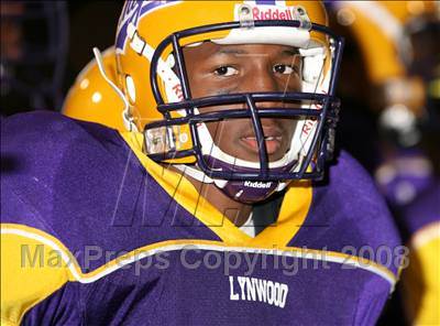 Thumbnail 2 in Lynwood vs. Dominguez photogallery.