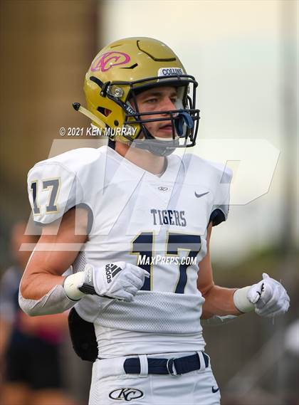 Thumbnail 3 in Klein Collins vs Klein Oak photogallery.