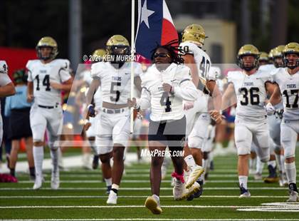 Thumbnail 3 in Klein Collins vs Klein Oak photogallery.