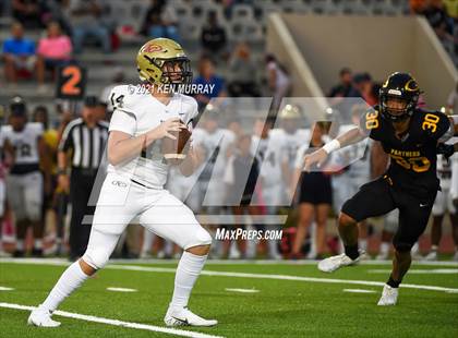 Thumbnail 1 in Klein Collins vs Klein Oak photogallery.