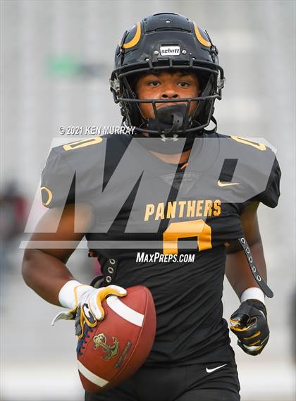 Thumbnail 1 in Klein Collins vs Klein Oak photogallery.
