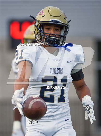Thumbnail 2 in Klein Collins vs Klein Oak photogallery.