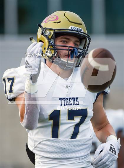 Thumbnail 3 in Klein Collins vs Klein Oak photogallery.