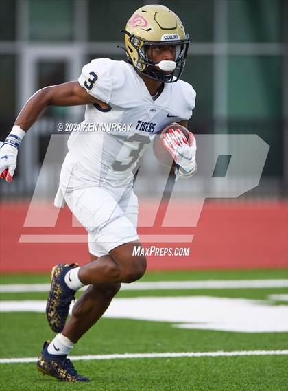 Thumbnail 2 in Klein Collins vs Klein Oak photogallery.