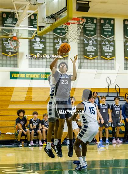 Thumbnail 1 in Bakersfield vs Davis Sr. (Santa Barbara Holiday Classic) photogallery.