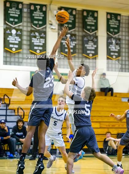 Thumbnail 2 in Bakersfield vs Davis Sr. (Santa Barbara Holiday Classic) photogallery.