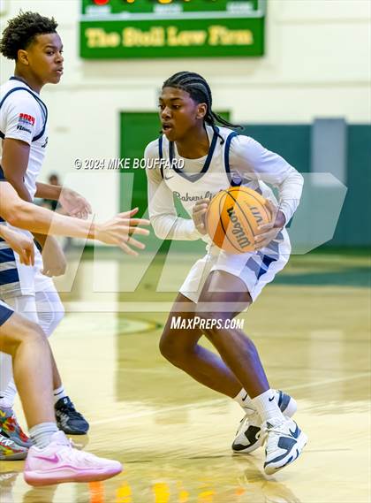 Thumbnail 1 in Bakersfield vs Davis Sr. (Santa Barbara Holiday Classic) photogallery.