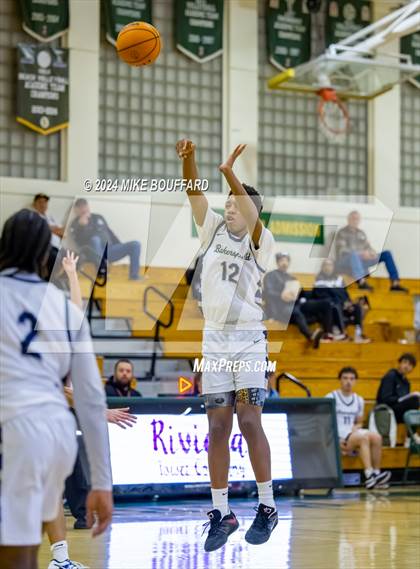 Thumbnail 2 in Bakersfield vs Davis Sr. (Santa Barbara Holiday Classic) photogallery.