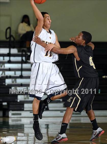 Thumbnail 2 in American Canyon vs. River City (Ram Jam) photogallery.