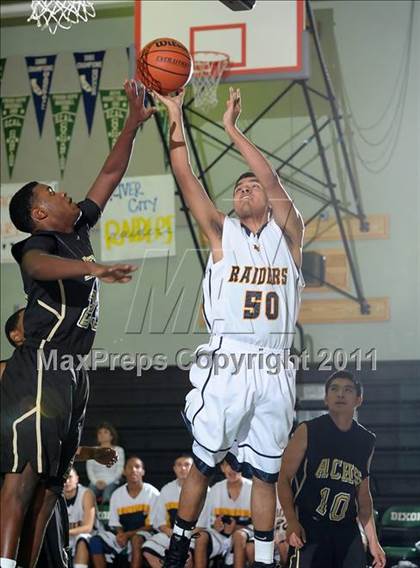 Thumbnail 2 in American Canyon vs. River City (Ram Jam) photogallery.
