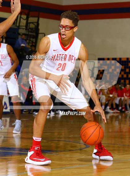 Thumbnail 3 in Salesian College Preparatory vs. Mater Dei (Tarkanian Classic) photogallery.