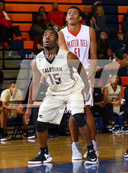 Thumbnail 1 in Salesian College Preparatory vs. Mater Dei (Tarkanian Classic) photogallery.