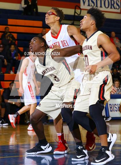 Thumbnail 1 in Salesian College Preparatory vs. Mater Dei (Tarkanian Classic) photogallery.